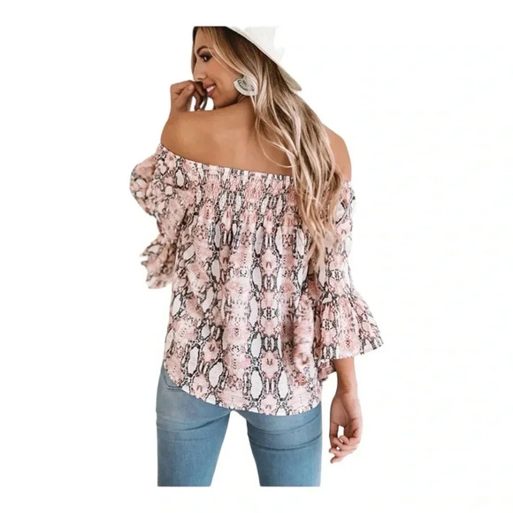 🩷 Peach Love Boutique Night Out Snake Print Shift Off The Shoulder Top‎ Small - Picture 3 of 8